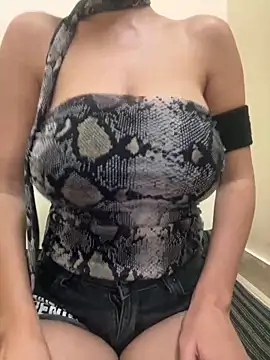 TEEN-BEBO online show from 11, 4, 2026