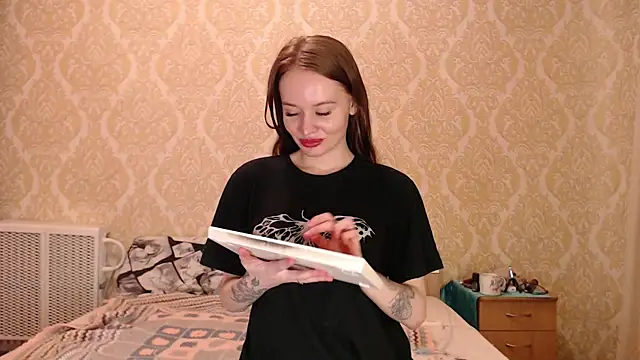 Kitkaat00 online show from 30, 11, 2025