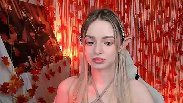 Snapshot of JuliaBrewwer chatting on 27, 10, 2025 JuliaBrewwer online show from 27, 10, 2025