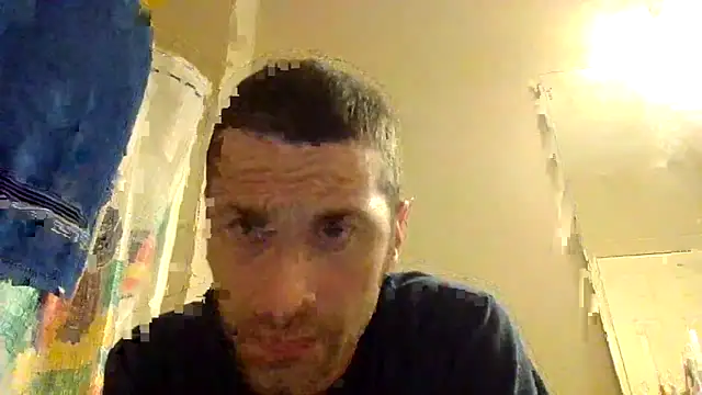 Snapshot of dik4cache chatting on 15, 4, 2026 dik4cache online show from 15, 4, 2026