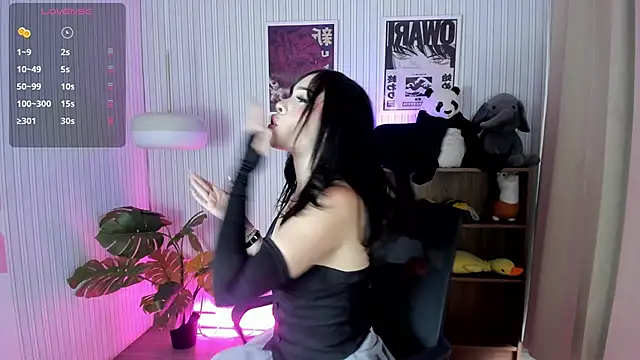 Sabrina bloom online show from 6, 3, 2026