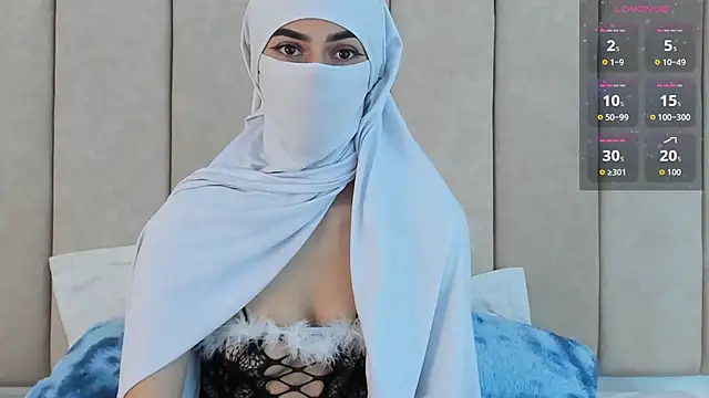 Snapshot of _Zahiira_ chatting on 13, 5, 2026 Zahiira online show from 13, 5, 2026