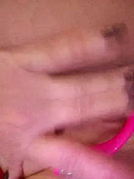 BigAssMom  online show from 19, 11, 2025