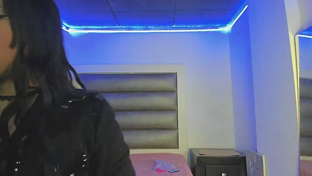 Andrea brunnette online show from 6, 11, 2025