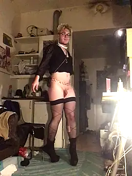 Snapshot of Sissy_Cindy_Whore chatting on 2, 10, 2025 Sissy Cindy Whore online show from 2, 10, 2025