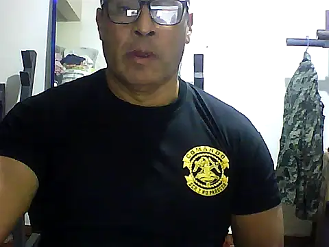 Snapshot of sexigym35 chatting on 9, 9, 2025 sexigym35 online show from 9, 9, 2025