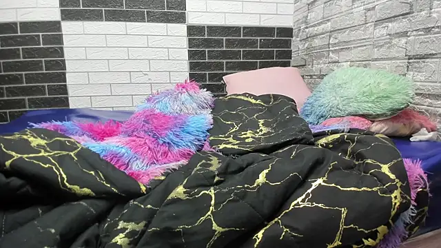 Snapshot of Sandra_Milf_love chatting on 28, 9, 2025 Sandra Milf love online show from 28, 9, 2025