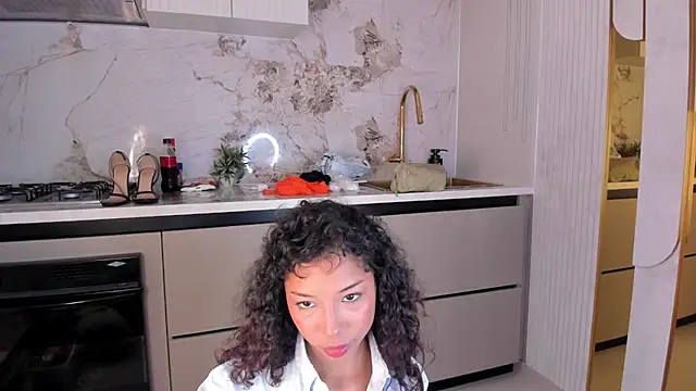Snapshot of Abby_dove1 chatting on 20, 9, 2025 Abby dove1 online show from 20, 9, 2025