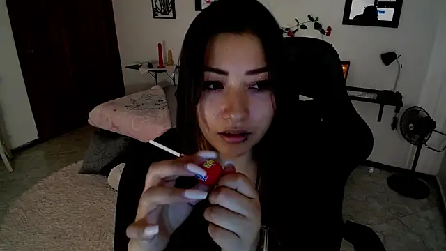Snapshot of Mia_1120 chatting on 2, 10, 2025 Mia 1120 online show from 2, 10, 2025