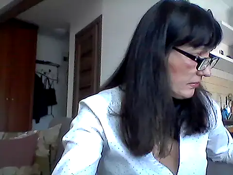 Elena48324 online show from 23, 4, 2026