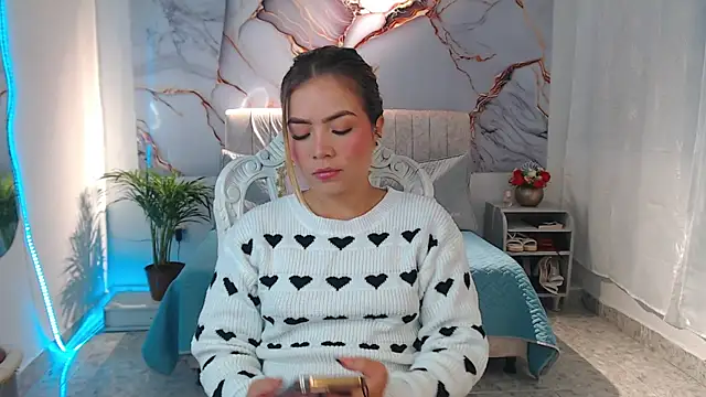 Snapshot of _Tiffany1 chatting on 12, 9, 2025 Tiffany1 online show from 12, 9, 2025