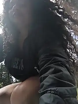 Yaya watson online show from 28, 11, 2025