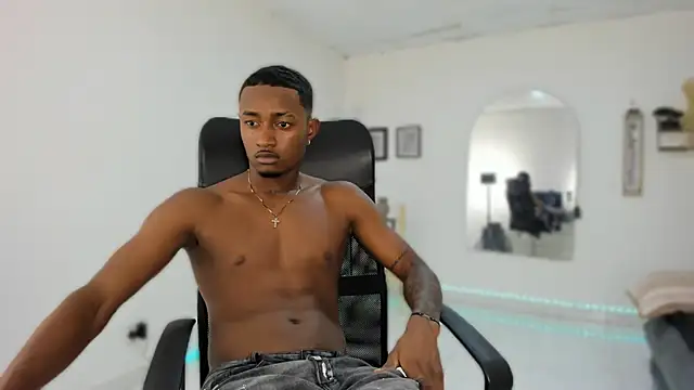 Snapshot of AbonySex69 chatting on 8, 11, 2025 AbonySex69 online show from 8, 11, 2025