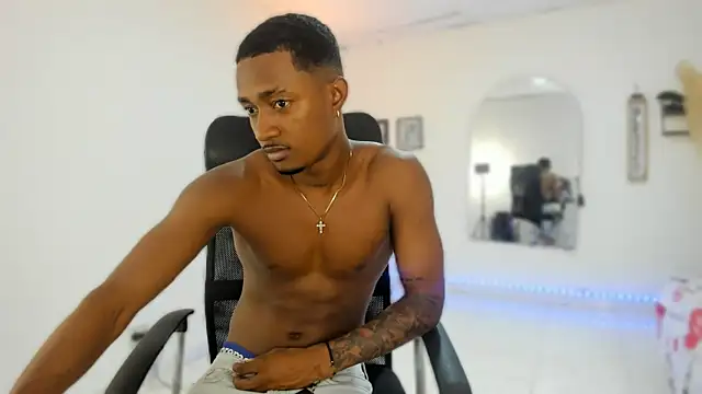 Snapshot of AbonySex69 chatting on 21, 11, 2025 AbonySex69 online show from 21, 11, 2025