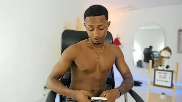 Snapshot of AbonySex69 chatting on 4, 12, 2025 AbonySex69 online show from 4, 12, 2025