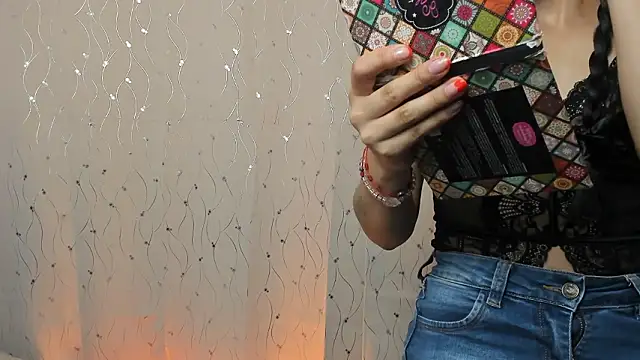 Dafne Mel online show from 9, 3, 2026