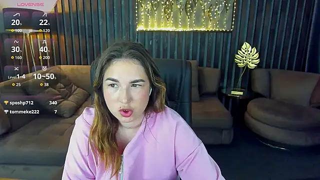 Snapshot of Sofii_darling chatting on 30, 5, 2026 Sofii darling online show from 30, 5, 2026