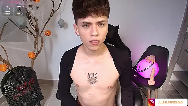 stev austin  online show from 9, 10, 2025