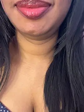 Snapshot of tamil_Aarathi chatting on 9, 6, 2026 tamil Aarathi online show from 9, 6, 2026