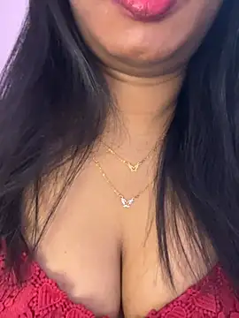 Snapshot of tamil_Aarathi chatting on 4, 7, 2026 tamil Aarathi online show from 4, 7, 2026