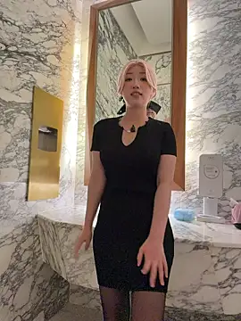 winter11 online show from 8, 11, 2025