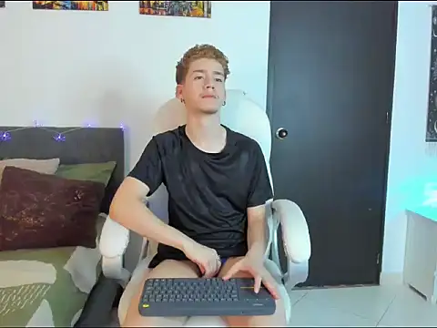 ThiagooJames online show from 14, 2, 2026