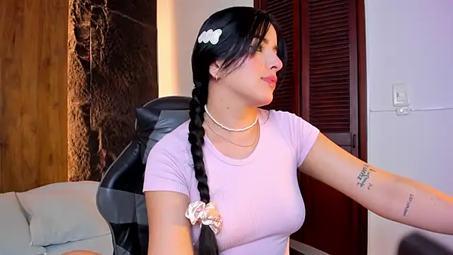 evelin lopezz online show from 16, 9, 2025