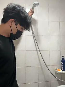 Snapshot of SongJinWoo007 chatting on 15, 11, 2025 SongJinWoo007 online show from 15, 11, 2025