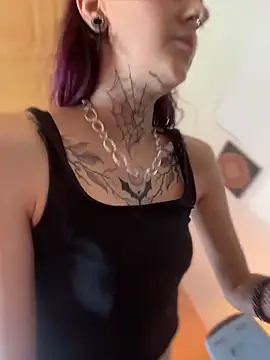 Seductively4 20 online show from 8, 4, 2026