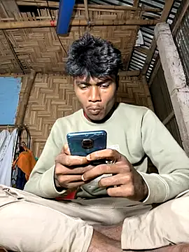 Snapshot of tamannacouple chatting on 19, 11, 2025 tamannacouple online show from 19, 11, 2025