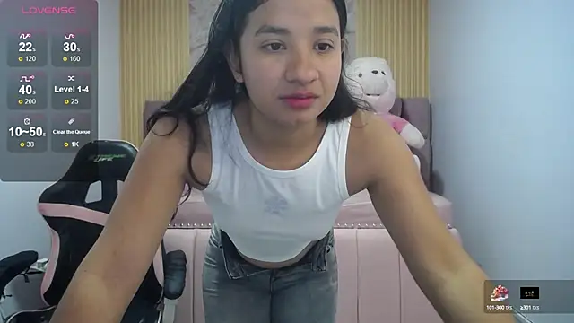 Snapshot of Irina_evans_s1 chatting on 29, 9, 2025 Irina evans s1 online show from 29, 9, 2025