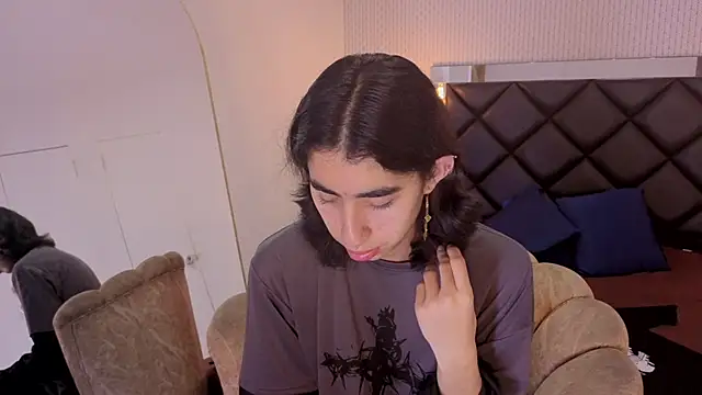 ryo light online show from 5, 3, 2026