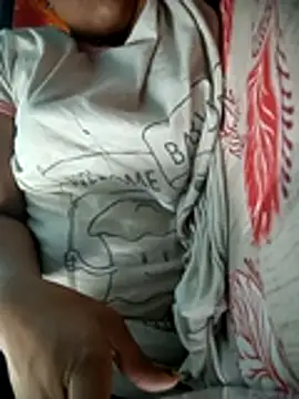 Snapshot of Arshii chatting on 4, 12, 2025 Arshii online show from 4, 12, 2025