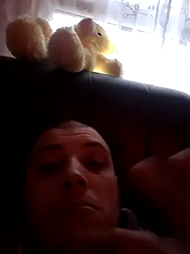 Snapshot of kisspussy1993 chatting on 23, 2, 2026 kisspussy1993 online show from 23, 2, 2026