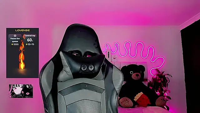 Abbygilx online show from 13, 10, 2025