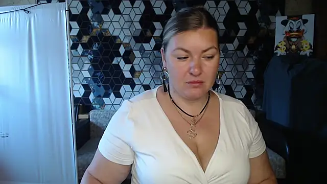 Snapshot of NikaSkylink chatting on 28, 5, 2026 NikaSkylink online show from 28, 5, 2026