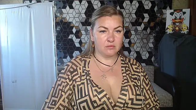 Snapshot of NikaSkylink chatting on 10, 6, 2026 NikaSkylink online show from 10, 6, 2026