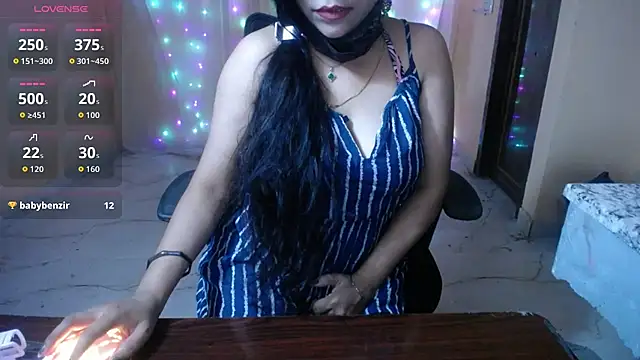 Snapshot of Divvya_ chatting on 16, 5, 2026 Divvya online show from 16, 5, 2026