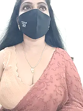 Snapshot of shivani27 chatting on 2, 5, 2026 shivani27 online show from 2, 5, 2026