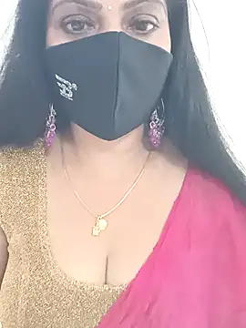 Snapshot of shivani27 chatting on 3, 5, 2026 shivani27 online show from 3, 5, 2026