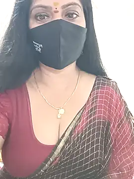 Snapshot of shivani27 chatting on 10, 6, 2026 shivani27 online show from 10, 6, 2026