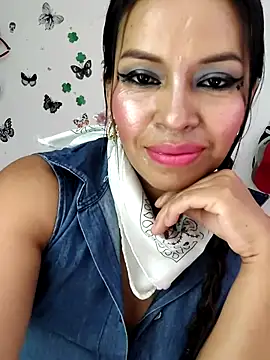 Snapshot of AntonelaMorriz chatting on 30, 5, 2026 AntonelaMorriz online show from 30, 5, 2026
