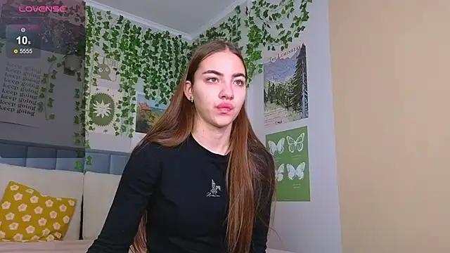 Ashley Pierce online show from 11, 10, 2025