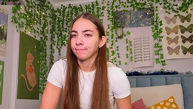 Ashley Pierce online show from 18, 12, 2025