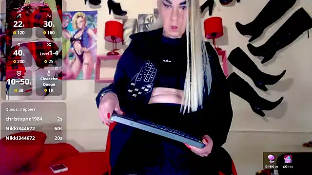 blondehot5v online show from 11, 10, 2025