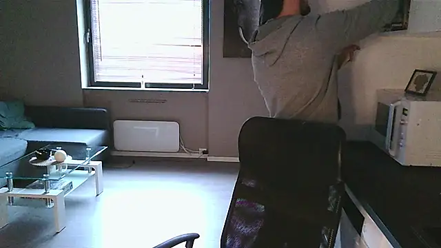 Dartanjanas13 online show from 4, 10, 2025