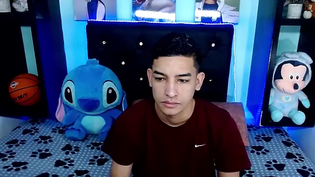 x oliver x online show from 22, 9, 2025