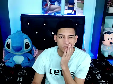 x oliver x online show from 20, 11, 2025