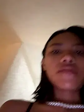 Nia Desire online show from 26, 9, 2025