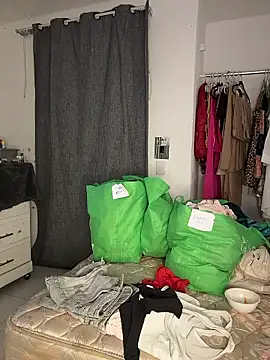 Nia Desire online show from 13, 1, 2026